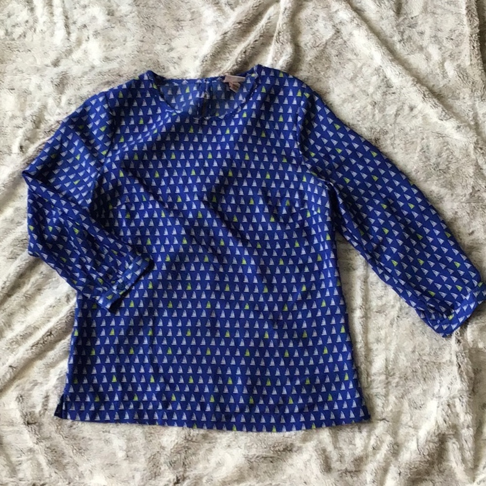 Blue and white sailboat blouse!
